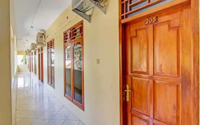 OYO 91603 Wisma Garuda