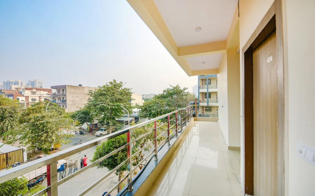 Fabhotel Palm Paradise