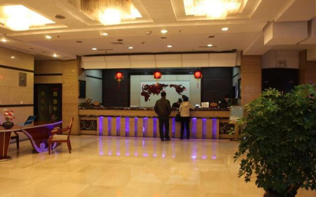 Yicheng Business Hotel - Dalian