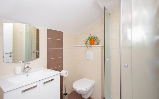 Amazing Home in Drvenik With Wifi and 3 Bedrooms