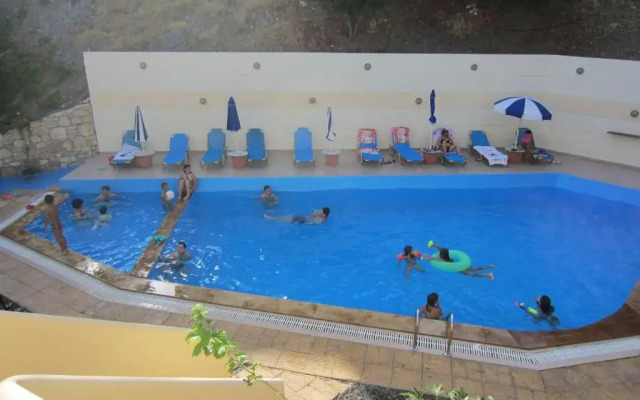 Sfinias Hotel