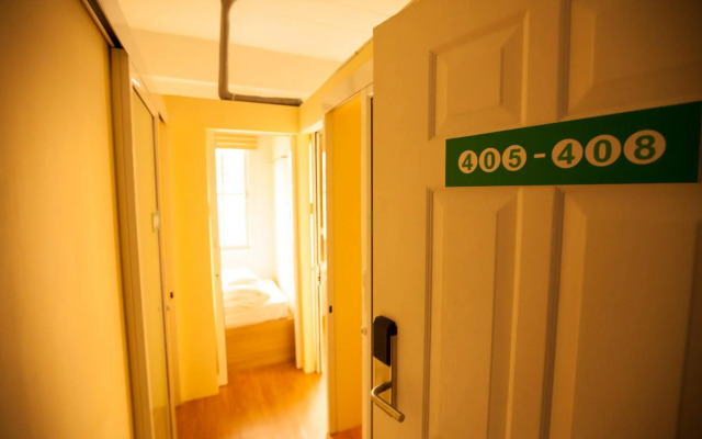 Micro Hostel