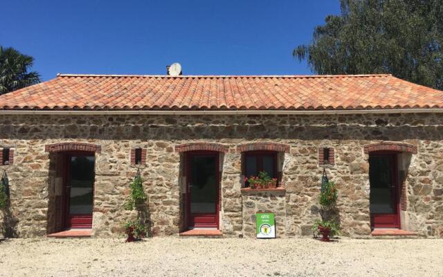 Gîte Saint-Michel-Mont-Mercure, 3 pièces, 4 personnes - FR-1-426-249