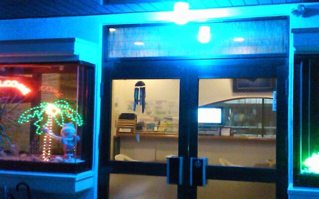 Shiraho Friends House