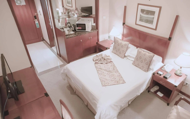 Shanghai Charms Hotel