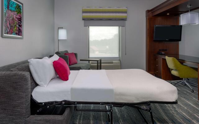 Hampton Inn & Suites Winston-Salem/University Area, NC