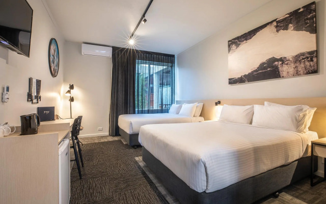 Nightcap at Keysborough Hotel