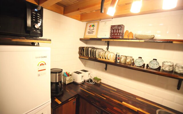 Jeonju Samrakcheon Pension