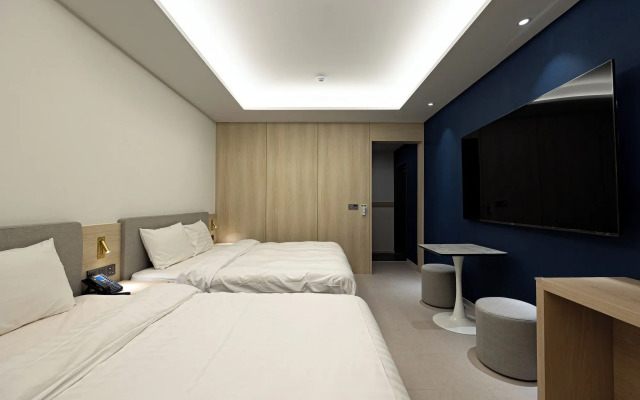 Hound Hotel Gwangju Cheomdan