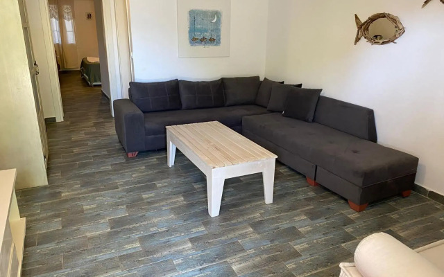 Kefi Beach and Suites