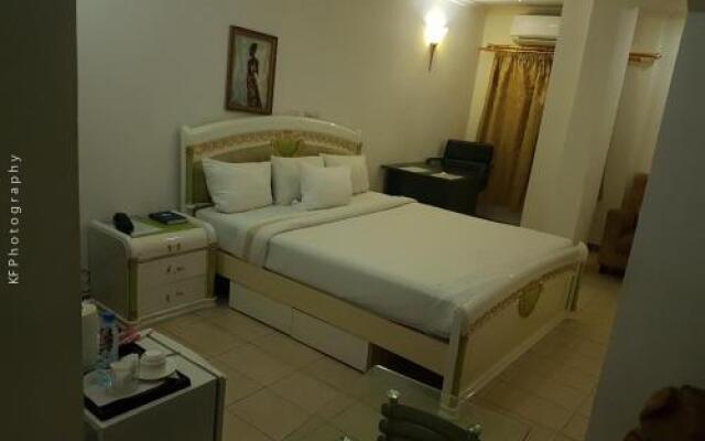 Leon Hotel Brazzaville