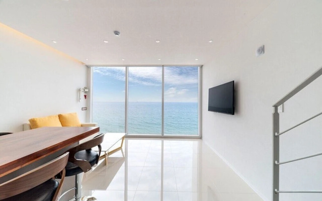 Daytona Pool Villa