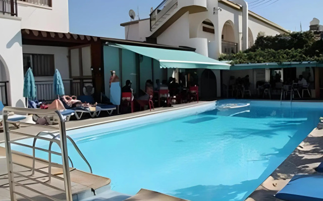Neptune Hotel Apartments