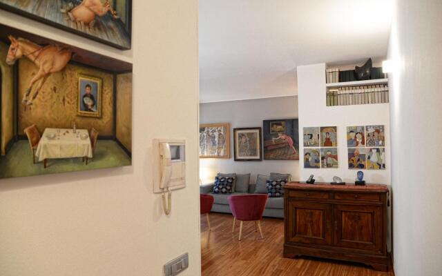 CO-C933-5GIO61A2 - Art Family Apartment