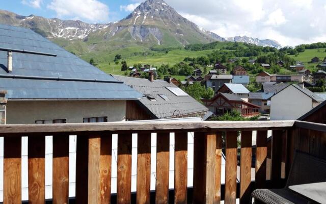 Appartement Albiez-Montrond, 2 pièces, 5 personnes - FR-1-618-7