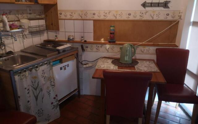 Abolem Villa