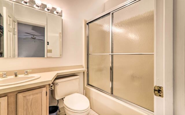 Charming Lake Harmony Townhouse w/ Balcony!