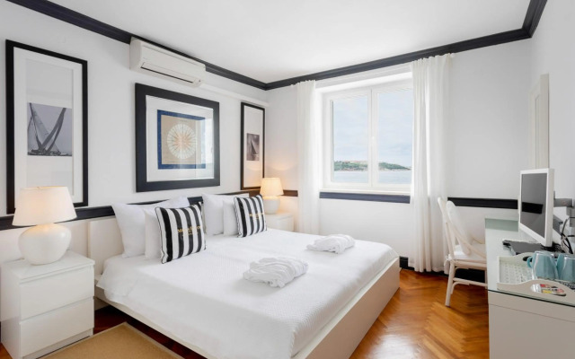 Villa Mey's Place On The Beach