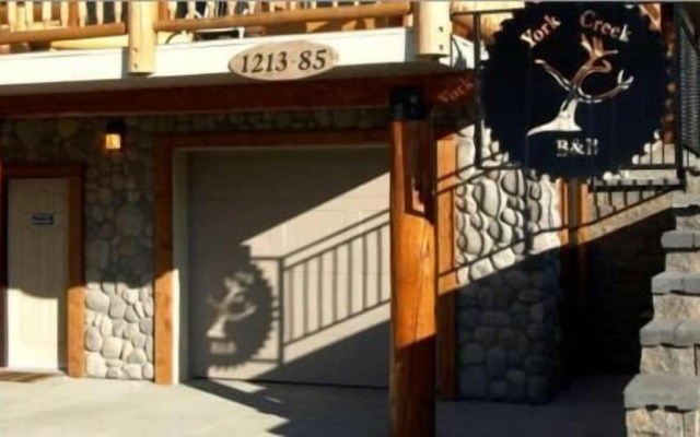 York Creek Bed and Breakfast