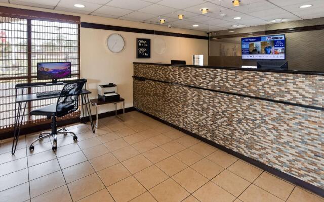 SureStay Hotel by Best Western East Brunswick