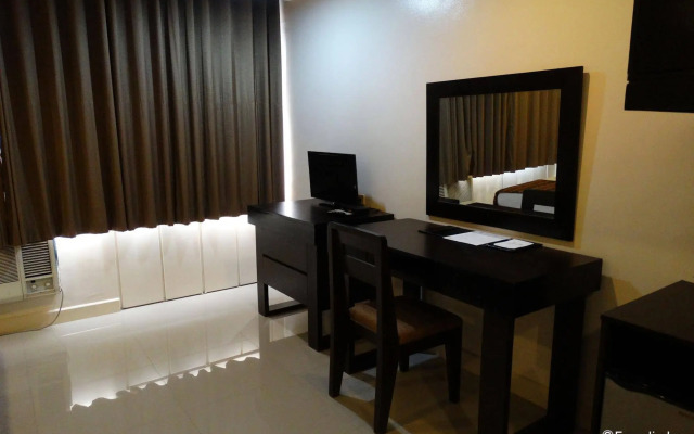 Paragon Tower Hotel