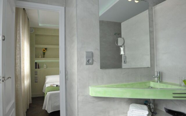 Gaudint Barcelona suites