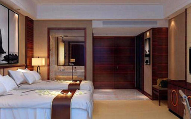 Xianyou Huaqiao Hotel