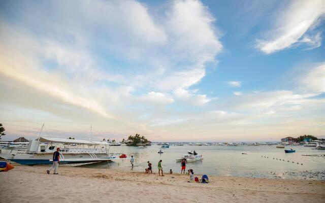 Cebu White Sands Resort and Spa