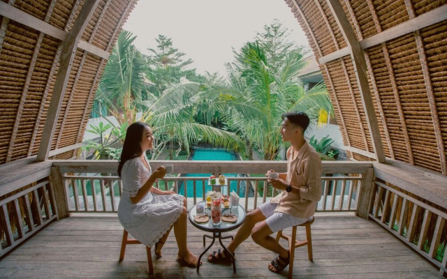 Sunrise Suite Seminyak