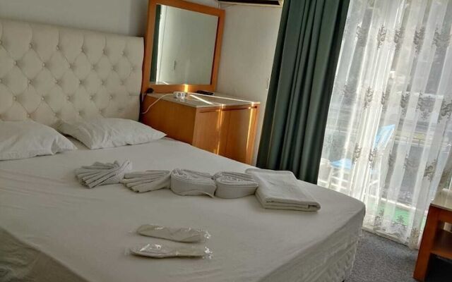 Avalon Otel