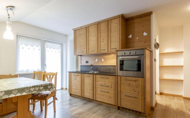 RICCI 15, two-room apartment. (022036-AT-066158)-403 RICCI INT. 15