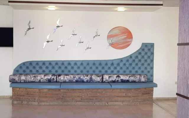 Seagull Hotel