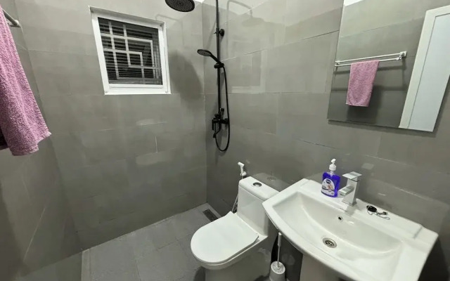 Zmk Hotel (Smc - Private) Company Limited