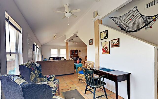 12 La Playa by RedAwning