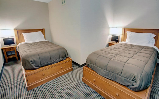 Blackcomb Lodge