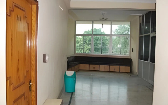 Muskan Hotel