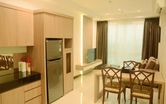 Best Price 2BR Gallery West Residence