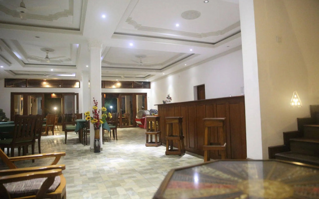 Oasey Beach Hotel