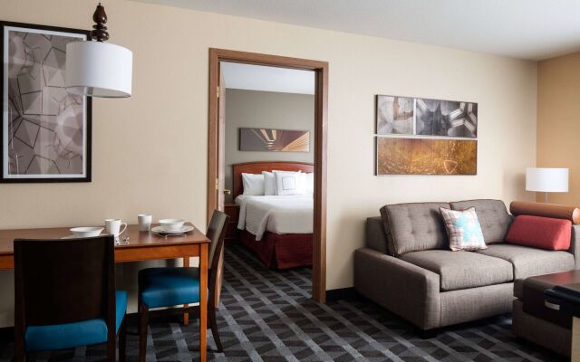 Sonesta Simply Suites Seattle Renton