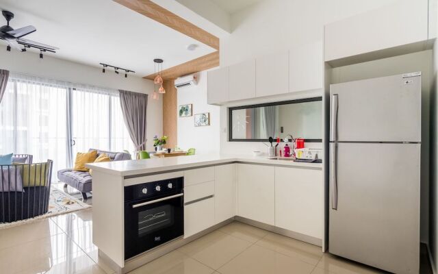 CitiZen Old Klang Road By Plush