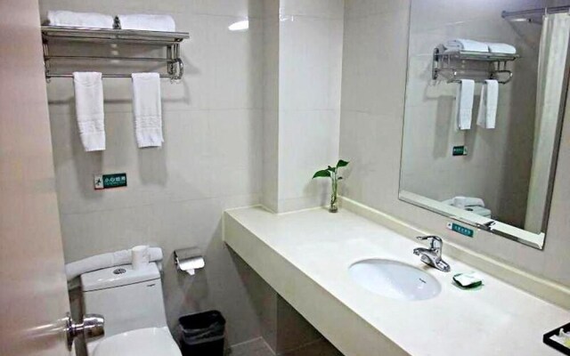 Hundred Chain Business Hotel