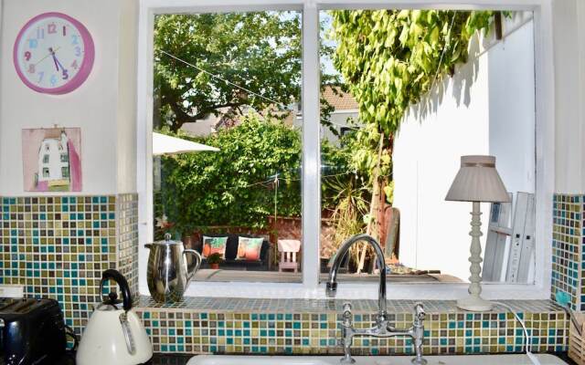 Spacious 3 Bedroom Home in Brighton