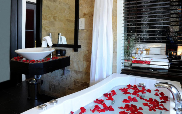 Orchid Hotel