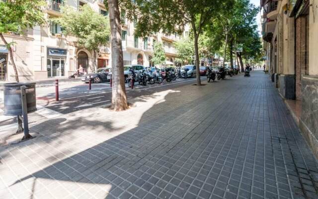 Amazing 2bed/2bath close to Sagrada Familia