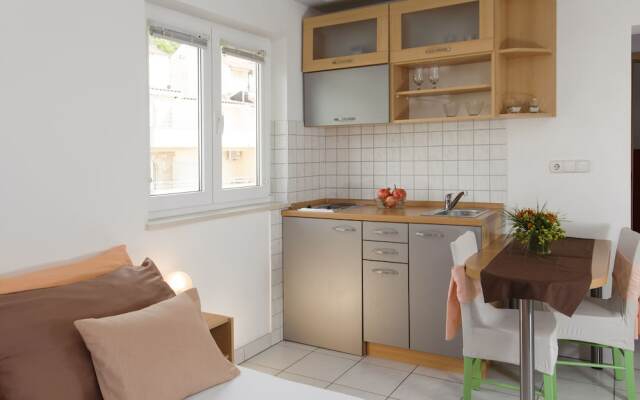 Room in Apartment - Cozy Studio Apartment for 2