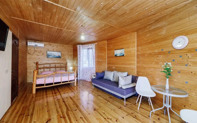 Сосновый двор