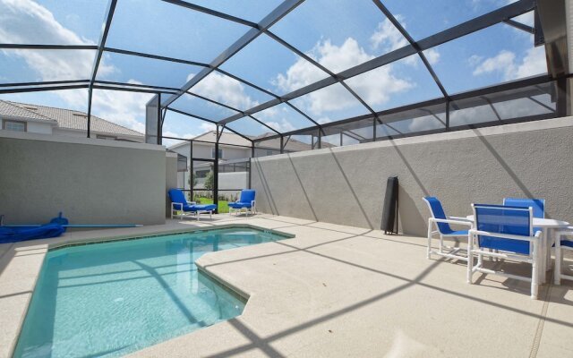 Storey Lake 4 Bedroom Townhome w Splashpool - 1616ST