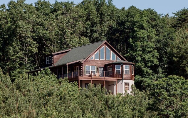 Zook Cabin See 4 States From THE Deck A+views