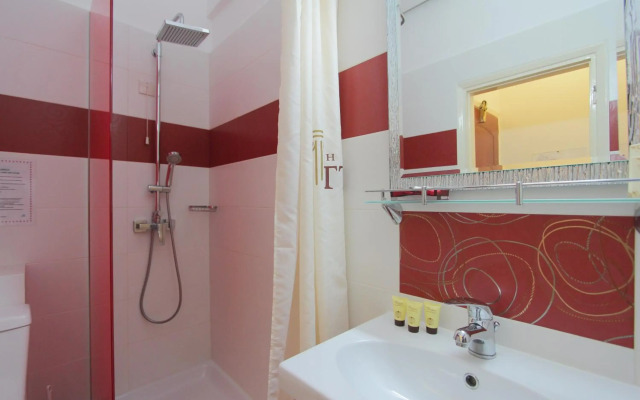Attalos Hotel