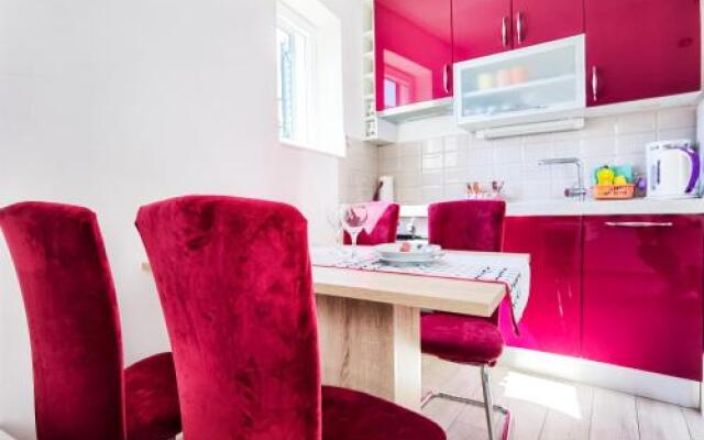 Stone House Varos Apartments